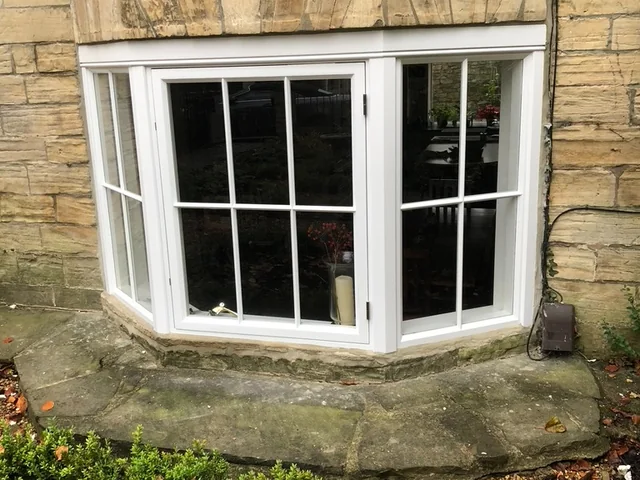 Bay sash on sandstone terrace, Boston Spa