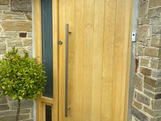 Contemporary oak entrance door, Wetherby
